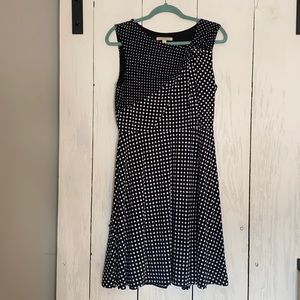 Polka dot sleeveless dress!
